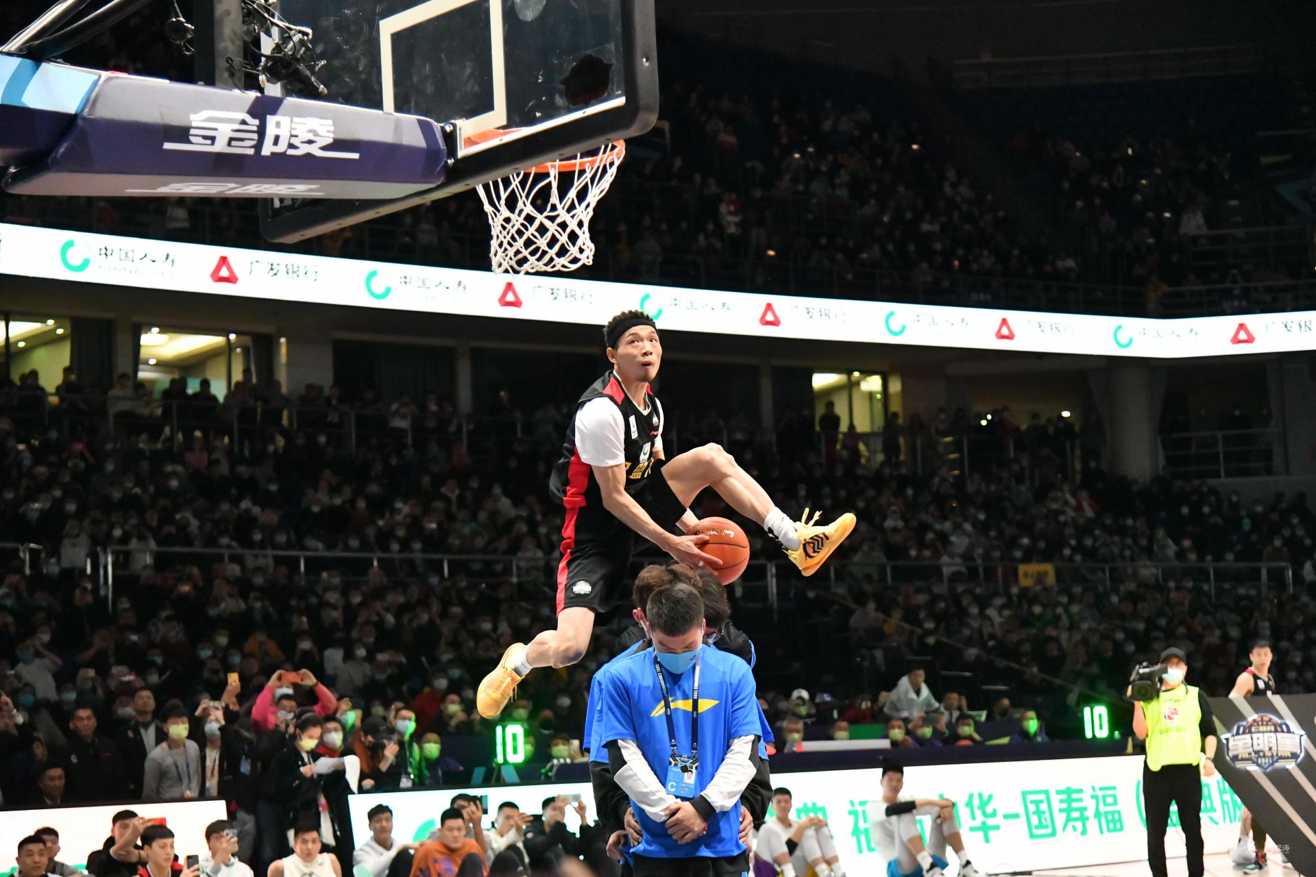 战术革新和 战术革新和