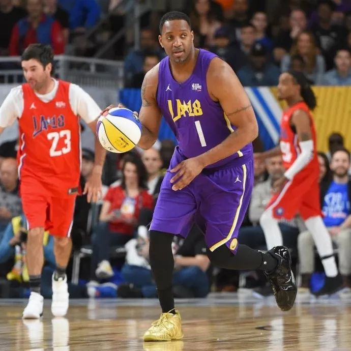 球员之间的 球员之间的