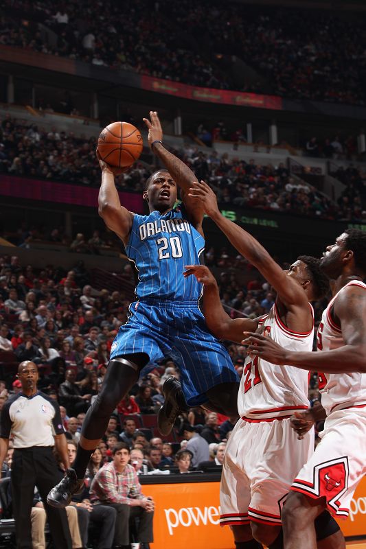 擅长持球进 擅长持球进